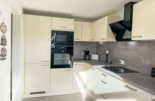 Schonach im Schwarzwald Apartment | Cosy apartment for 6 guests with WIFI, TV and balcony