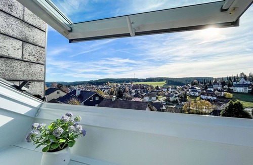 Schonach im Schwarzwald Apartment | Cosy apartment for 6 guests with WIFI, TV and balcony