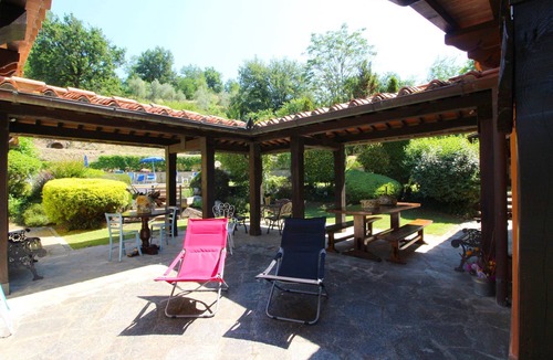 Castelfranco di Sopra Apartment | Cosy apartment for 3 guests with private pool, WIFI and pets allowed