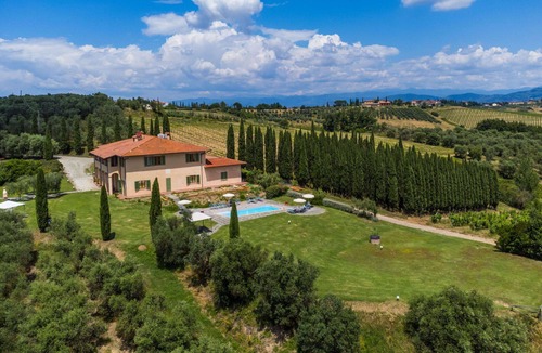 Cerreto Guidi Apartment | Cosy apartment for 2 guests with A/C, pool, WIFI, TV and pets allowed