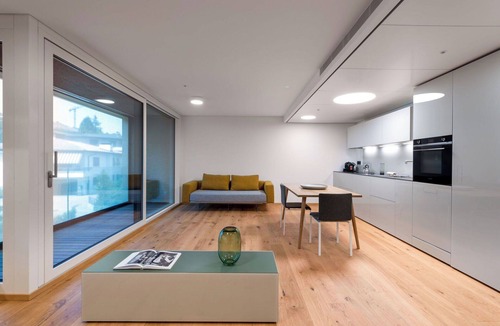 Stabio Apartment | Cosy apartment for 2 guests with WIFI, A/C, TV, balcony and panoramic view