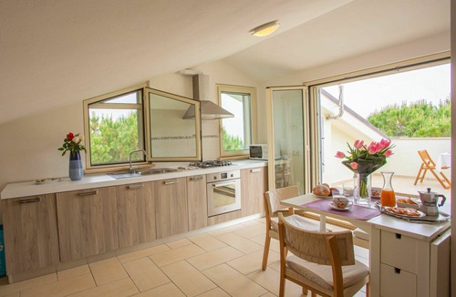 Foggetta Apartment | Cosy apartment for 4 people with WIFI, A/C, TV, terrace, pets allowed and panoramic view