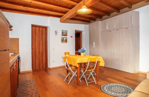 Telti Apartment | Cosy apartment for 5 guests with WIFI, A/C, private pool, TV, patio, pets allowed and panoramic .