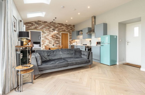 Bryngwran Cottage | Cosy Barn Conversion | Hot Tub | Luxury Estate