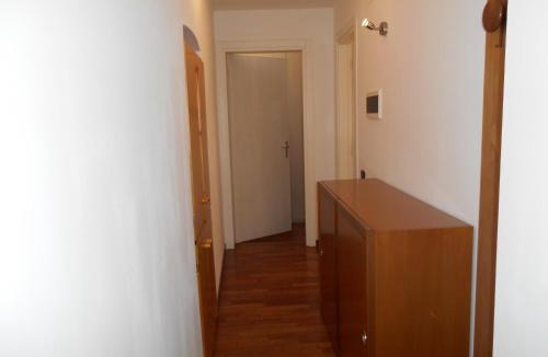Borgo San Leonardo Apartment | Cosy Central Flat