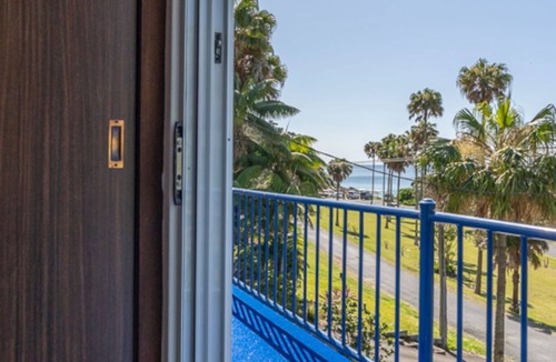 Elizabeth Beach House | Cosy Corner - Your Beachside Sanctuary in Elizabeth Beach