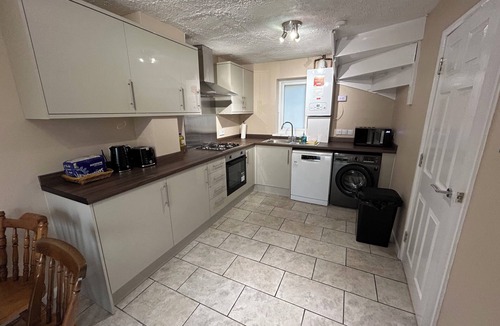 Stony Stratford House | Cosy Family Home in Lovely Stony Stratford