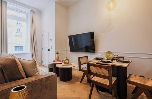 L'Europe Apartment | Cosy flat - 1BR/4P - Arc de Triomphe