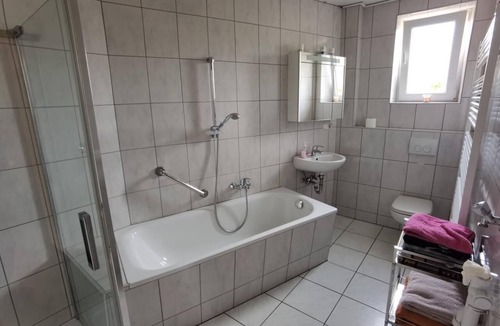 Herrensohr Apartment | Cosy holiday flat in Herrensohr with garden, barbecue and terrace