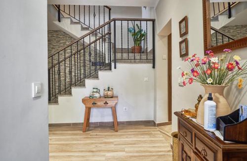 San Bartolome de Pinares House | Cosy House in San Bartolomé de Pinares with Mountain View