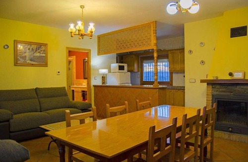 Nechite House | Cosy house in complex with swimming pool in Válor
