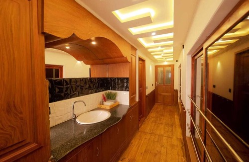 Alappuzha Boat Rental | Cosy Houseboats