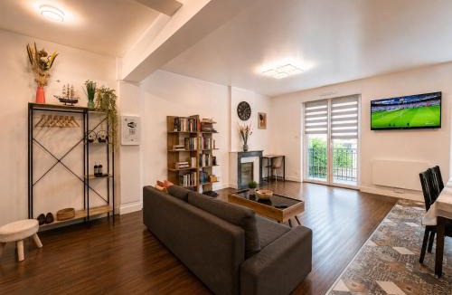 Sourdeval Apartment | Cosy Normandy - Bloom
