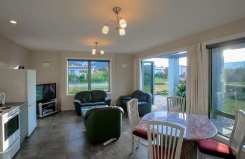 Albert Town Apartment | Cosy on Kingston