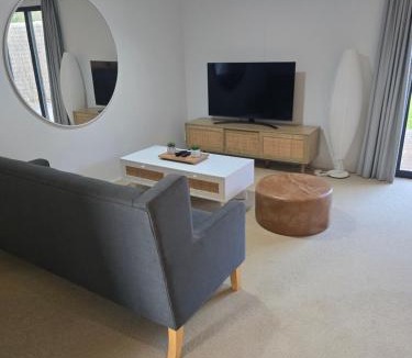 Wairakei House | Cosy Private Home Nice rural setting Close to Activity Parks