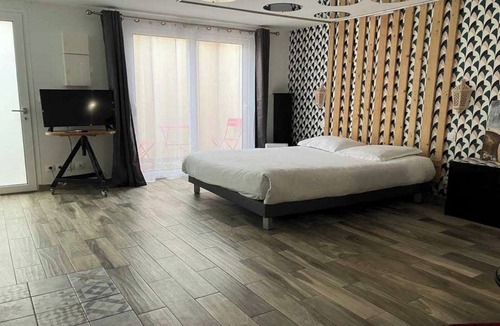 Orly Apartment | Cosy studio - 2P - Downtown Orly/Airport