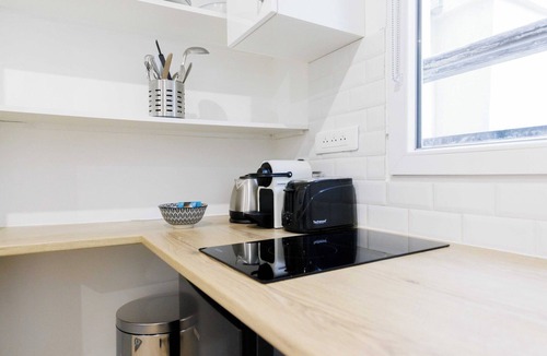 Quartier de la Chapelle Apartment | Cosy Studio - 2P - La Chapelle