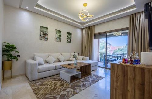 Camp El Ghoul Apartment | Cosy Studio Central Gueliz, Balcon, Parking