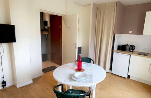 Cran-Gevrier Apartment | Cosy studio just a stone's throw from the old town