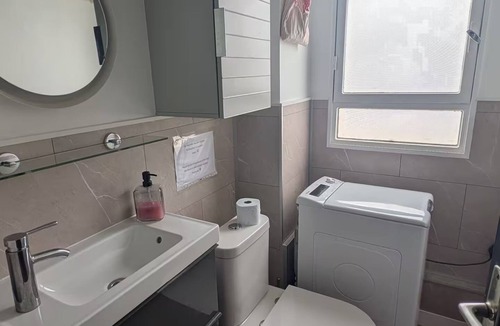 Clichy Apartment | Cosy studio just a stone's throw from Paris