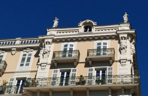 Aix-les-Bains City Center Apartment | Cosy studio with a view, central & quiet area