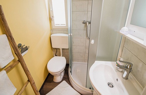 Kobarid Apartment | Cosy Studio with Terrace and Garden at Soča river