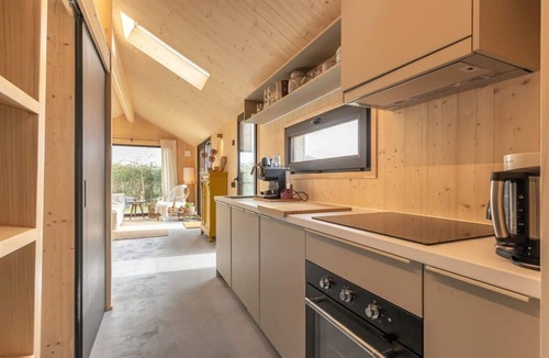 Westkapelle Cabin | Cosy tiny house for two in Westkapelle | Zeeuwse Liefde – Tiny House 3