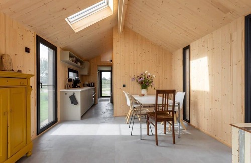 Westkapelle Cabin | Cosy tiny house for two in Westkapelle | Zeeuwse Liefde – Tiny House 3