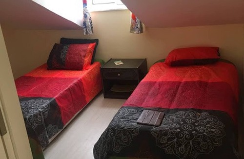 Manavgat Villa | Cosy Villa With Communal Pool, Rooftop Suntrap Area