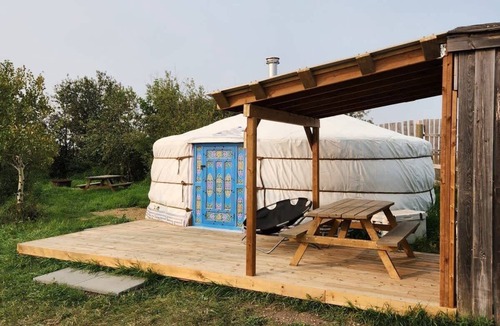 Division No. 7 House | COTC - The Coulee Yurt - Suite