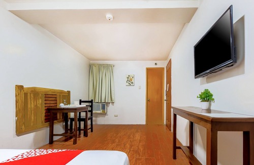 Las Pinas Hotel | Cote D' Azure