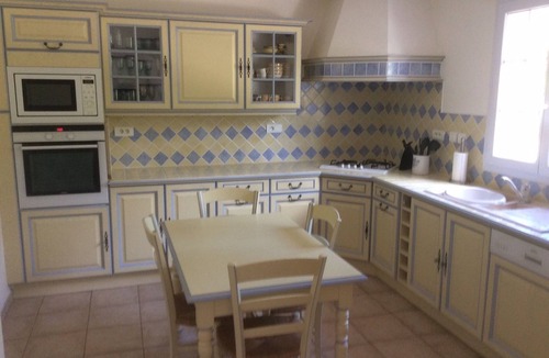 Cotignac Villa | Cotignac Wonderful Air Conditioned Provencal Villa with pool and mature gardens