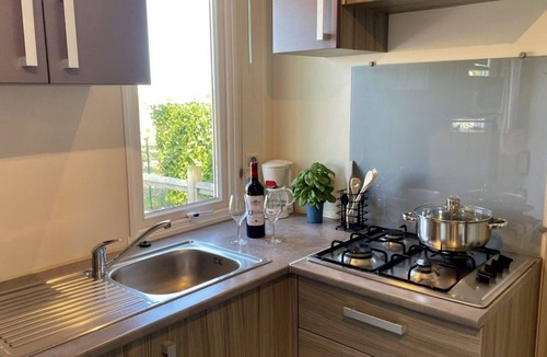 Petit-Palais-et-Cornemps House | Cottage with Terrace - 3 Bedrooms, 37m² for 8 People