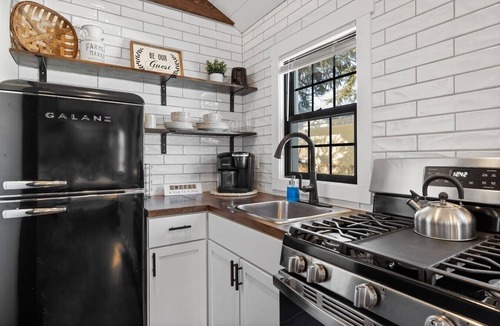 Spearfish House | Cottage 10-Modern Farmhouse