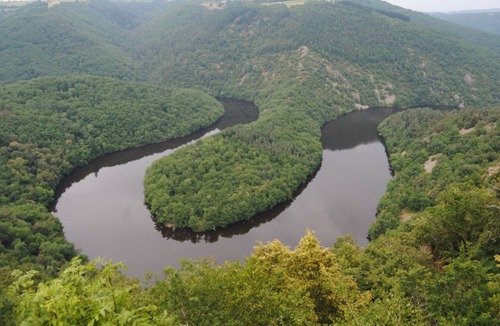 Manzat House | Cottage 3 * near Gour deTazenat, Sioule valley and Volcano Park.
