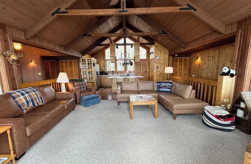 Cable Cabin | Cottage at Missing Acre 3 Bedroom Home on Lake Namakagon