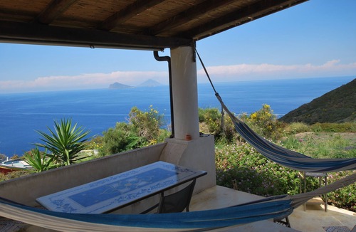 Lipari Villa | Cottage Atollo