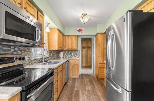 South Pinellas Community Council Cottage | Cottage by the Beach