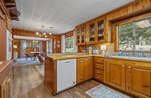 Cartersville House | Cottage-Core 5BR Retreat — 5% Week/10% Month