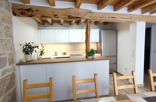 Pradena House | Cottage next to a river in a quiet village, ideal for families.