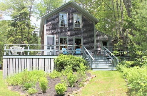 Bayville Cottage | Cottage in Boothbay Harbor - Dock Access, Tennis, Linekin Bay