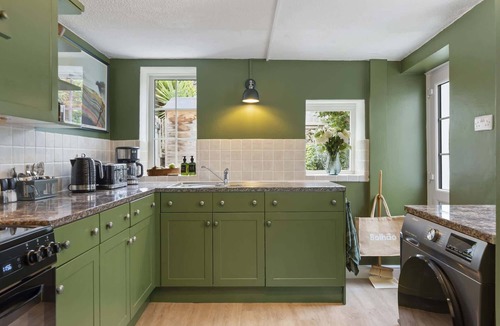 Porlock House | Cottage in central Porlock, with garden & parking