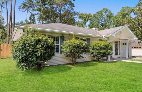 Diamondhead House | Cottage in Diamondhead