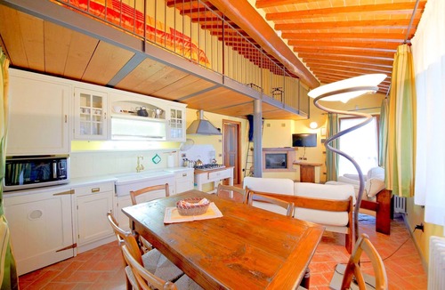 Terranuova Bracciolini Cottage | Cottage in Loro Ciuffenna with Pool & Sauna