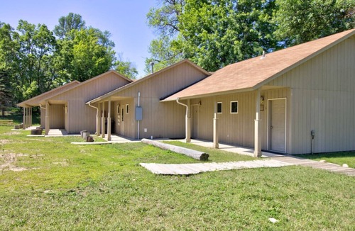 Clitherall Cottage | Cottage IV |Spitzer Lake : Escape to a Studio-Styled Cottage ! | Legacy Lakeside Resort