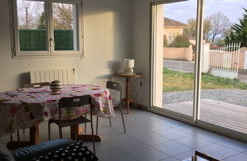 Serres-Castet House | Cottage labeled cottage of France with swimming pool, in the countryside between sea and mountains