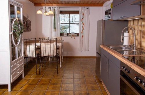 Rathsmannsdorf Cottage | Cottage 'Lieblingsplatz Am Bach' with Wi-Fi