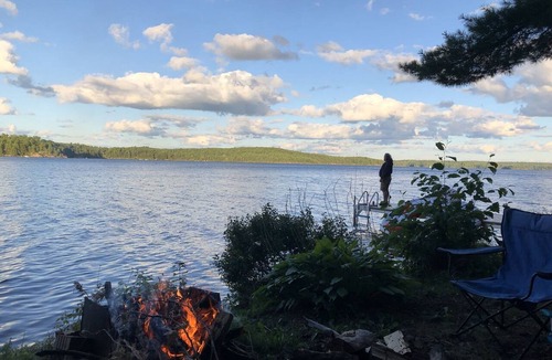 Cloyne Cottage | Cottage on Lake Mazinaw