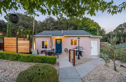 Paso Robles House | Cottage on Micro Resort, Hot tub close to Downtown