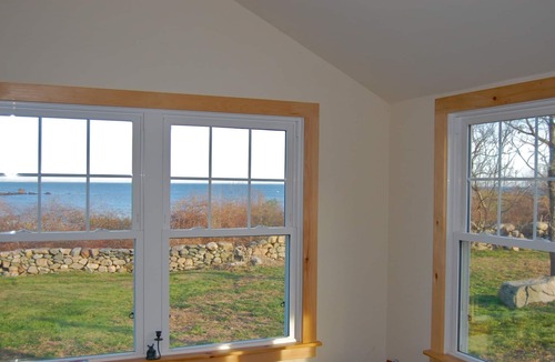 Little Compton Cottage | Cottage on Ocean Cove, End of Private Rd, Beach Front, Abundant Wildlife!